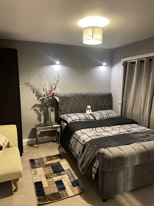 Reduce to let immediately Double Room!!!!!  Main Photo