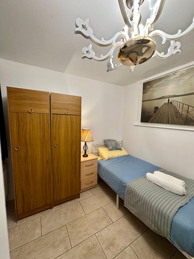 Cozy & Comfortable Single Room  Main Photo