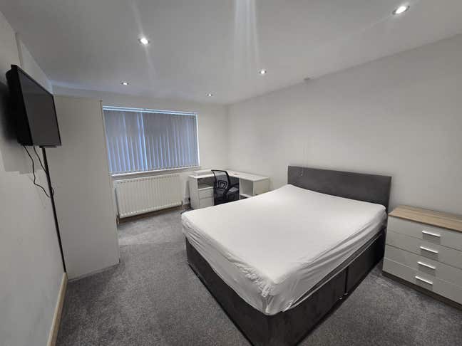Stunning XL Room in North Leam/Town Centre Main Photo