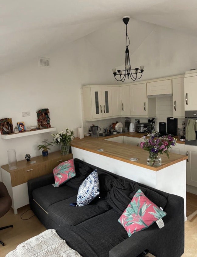 Double room available - Zone 1/SW London  Main Photo