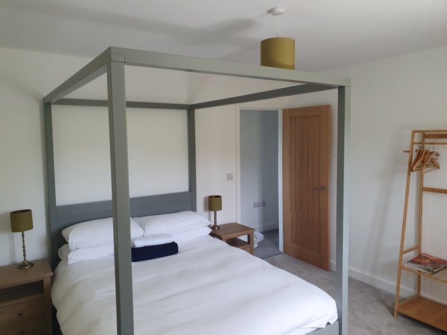 Double room Near Hay-on-Wye available mon to fr Main Photo