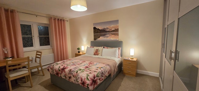 Spacious En-Suite Double Room to Rent Main Photo