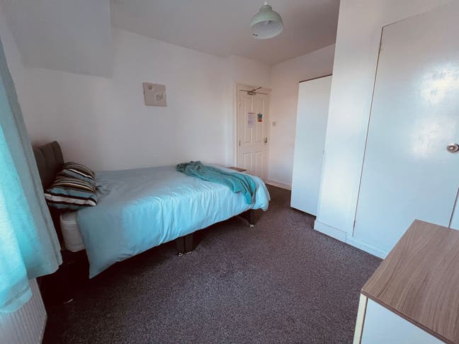 Two Double Rooms in BR1 Main Photo
