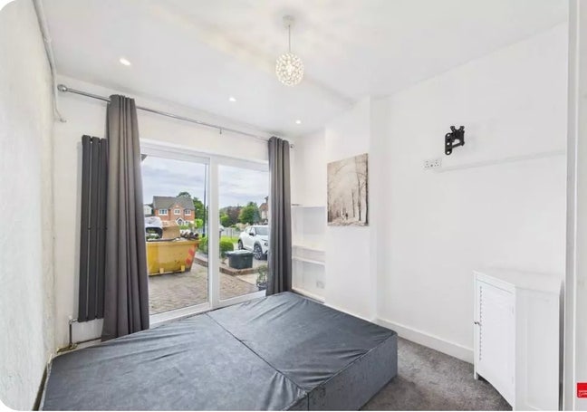 Furnished Room Rent  Main Photo