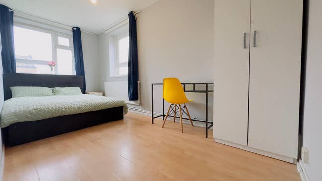 Well-Located Room Available E5 🚆✨ Main Photo