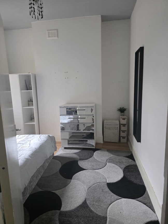 Double room to let Main Photo