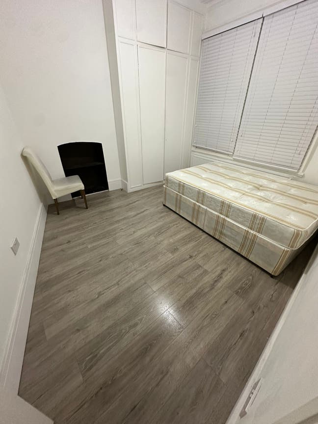 Beautiful Double Room N16 - Close to Stamford Hill Main Photo