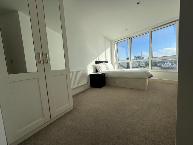 🔥Zone 2-Ensuite Double Room+ Gym🔥 Main Photo