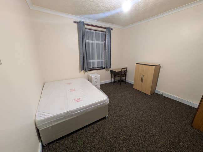 Large Double Room Available In Upton Park Main Photo