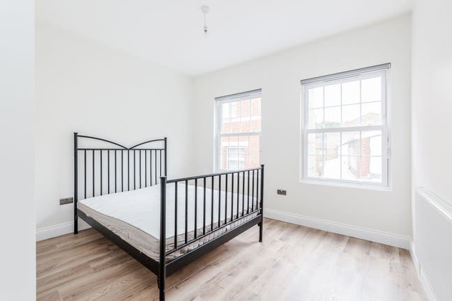 3 Bedroom Flat to Rent in SE1  Main Photo
