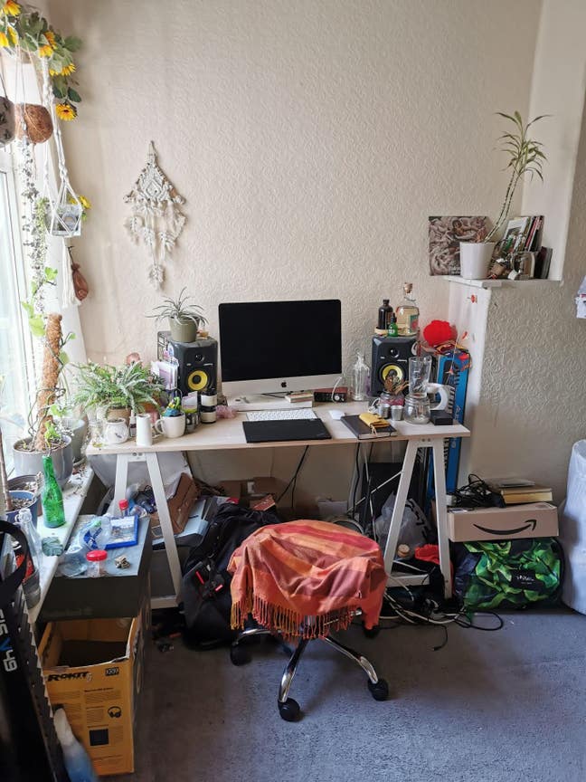 Double room in a shared house available Withington Main Photo