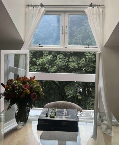 Double Room in Holland Park - Move in Asap Main Photo