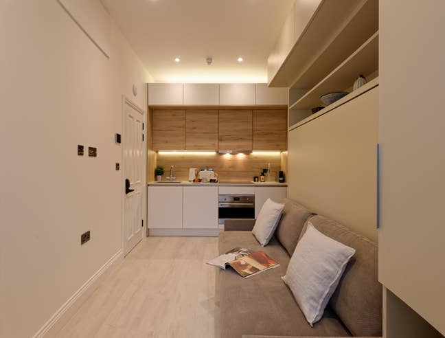 Bills Included,Best Location,No Fees ☎️ Main Photo