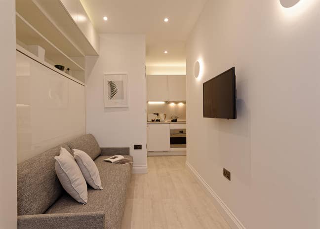 Bills Included, Best Location, Furnished 🔥 Main Photo