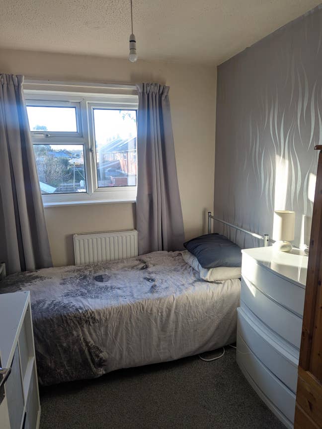 Single bedroom  Main Photo