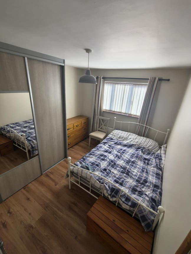 Room to Rent - Dromore Co. Down. Main Photo