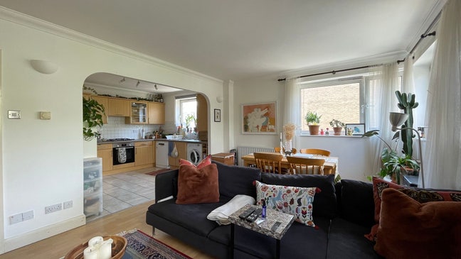 2 Bed 2 Bath, Angel Old St Clerkenwell from 7 Feb Main Photo