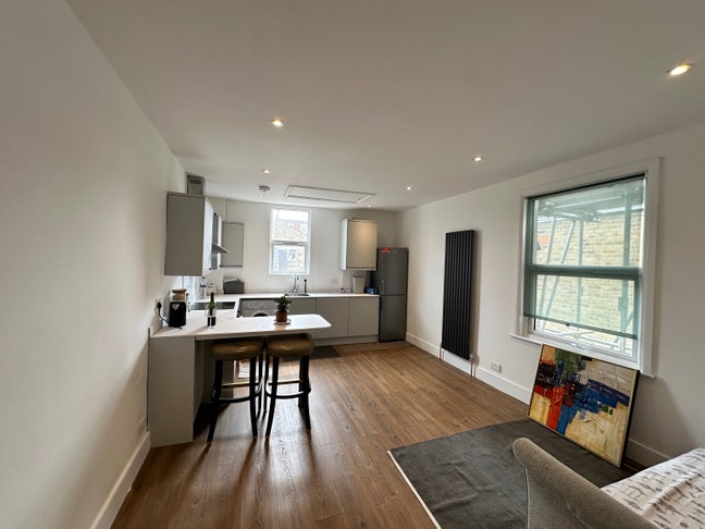 Beautiful friendly flatshare  Main Photo