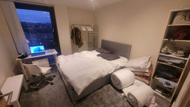 Room available with private bathroom in Finnieston Main Photo