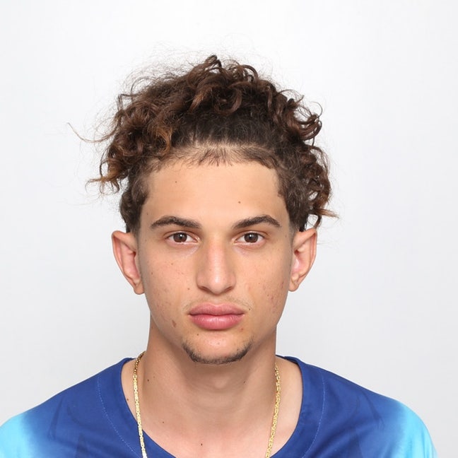 Need a studio flat asap Main Photo