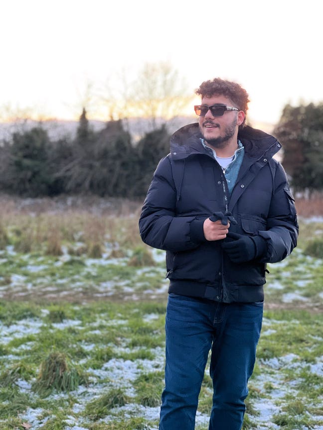 25 year old Male seeks a single or double room Main Photo