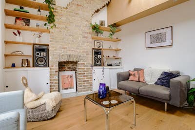 Double Room in Light, Spacious, Design Apartment Main Photo