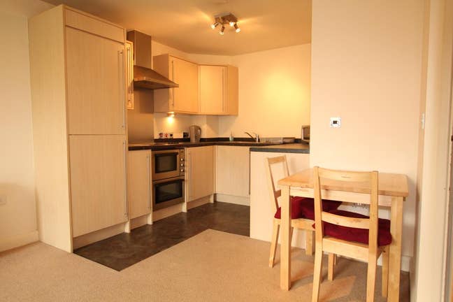 Replacement needed for lovely room in NG1!  Main Photo