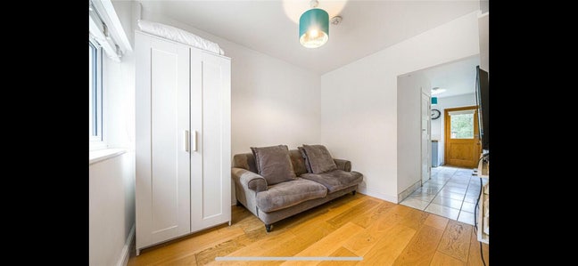 Anex self contained  Main Photo