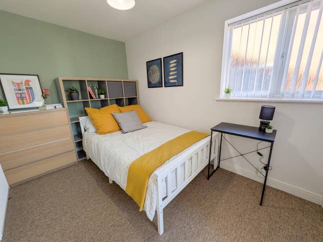 Stylish Ensuite Double Room – All Bills Included Main Photo