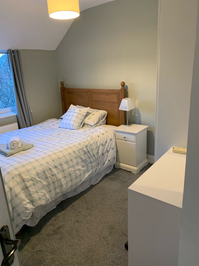 2 rooms available to rent Main Photo