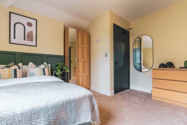 Homely Co-Living/Working Studios & Luxury Rooms Main Photo