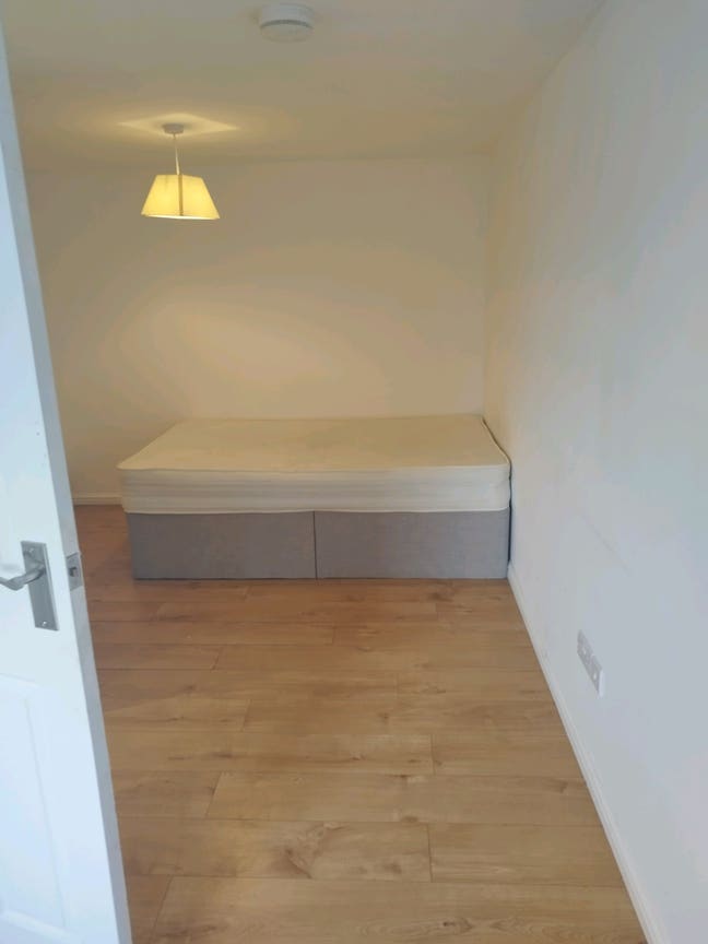 Studio flat  Main Photo