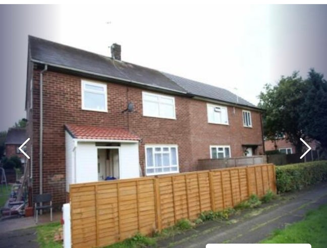 4 bed semi house  Main Photo