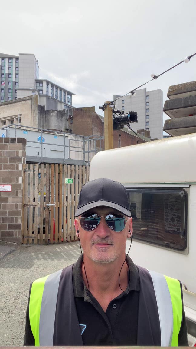 53 year old Male seeks a double room or en suite Main Photo