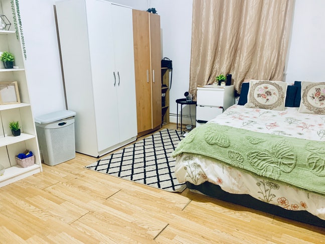 2 Rooms-All saints-Poplar-Canarywharf-14 Main Photo