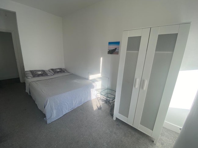 Double room in Forest Gate all bills included  Main Photo