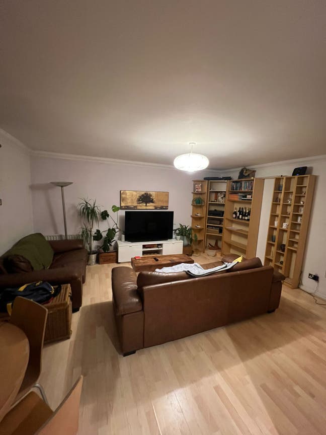 Flatmate wanted in Finsbury park area Main Photo