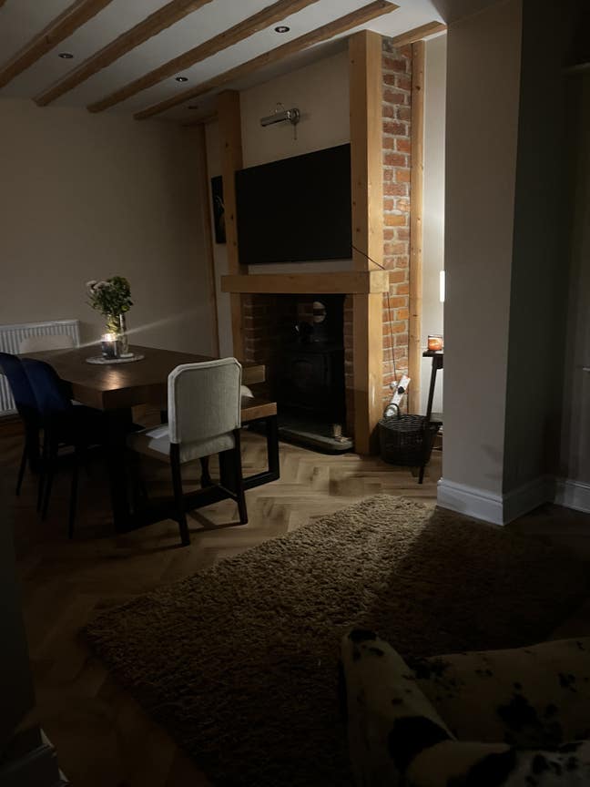 Double room to rent & separate bathroom Main Photo