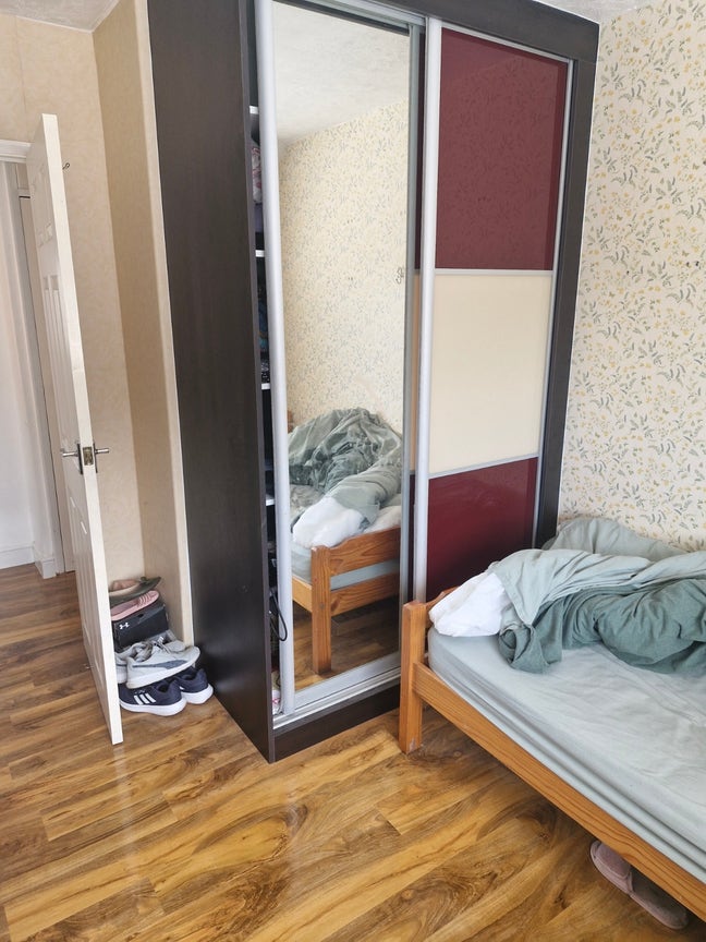 Room to let Main Photo