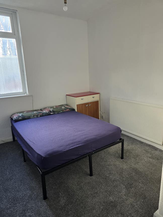 Double Room for Rent for Professionals Main Photo