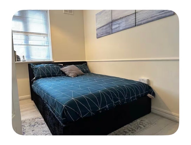 Cosy room close Brixton station  Main Photo