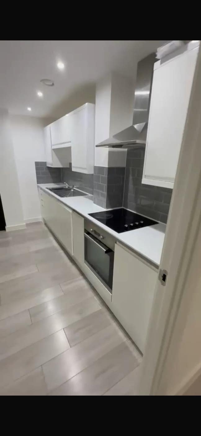 Spacious Double Room – Well Maintained Home Main Photo