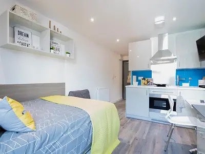 Studio room near Cardiff city centre Main Photo