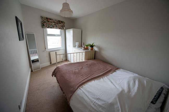 Comfy flat - 3 bedrooms - Fulham Main Photo