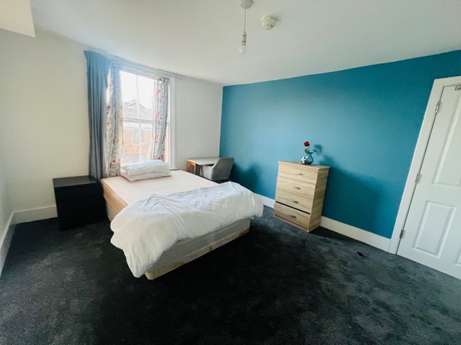 Beautiful Double Rooms🔥 Brixton 🔥 Main Photo