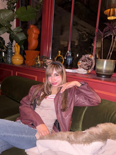 Looking for a room Main Photo