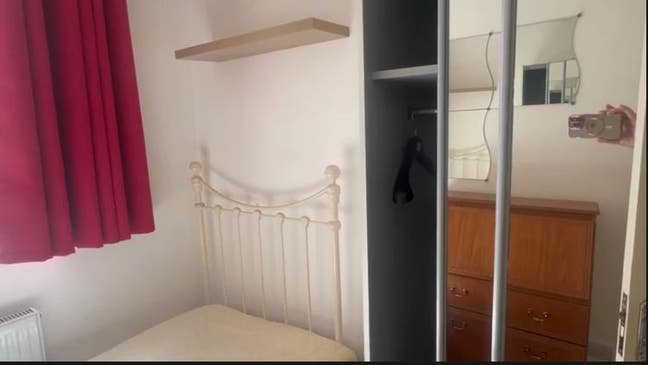 Spacious and Cosy Single Rooms for Rent in PO9  Main Photo