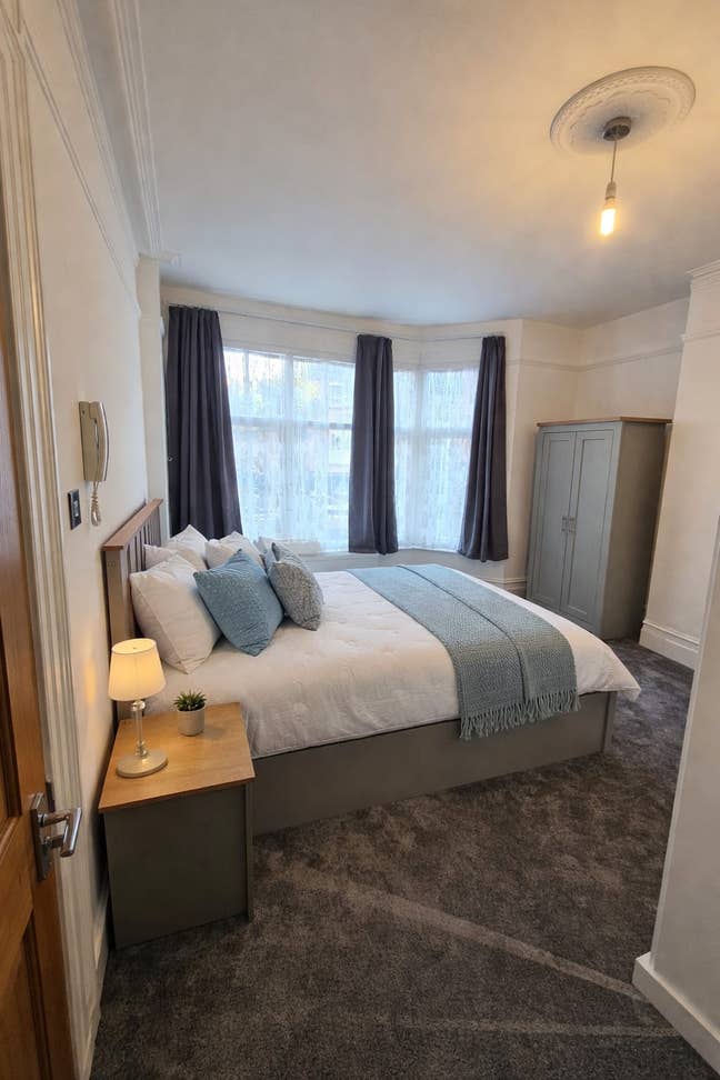 Premium Ensuite in the Heart of Watford- WD17  Main Photo