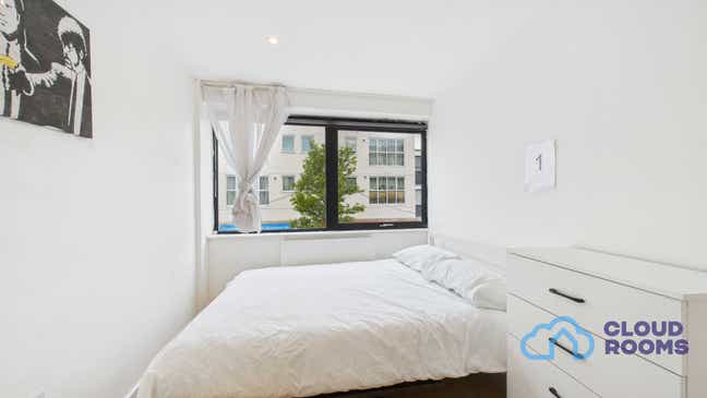 Double Room in a Shared Flat – GU14 🏠 Farnborough Main Photo