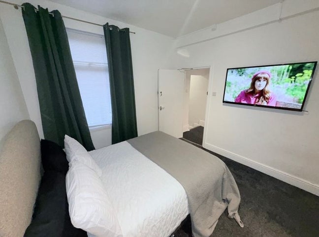 🏡 Comfortable Double Rooms Near Transport (M21)✨ Main Photo